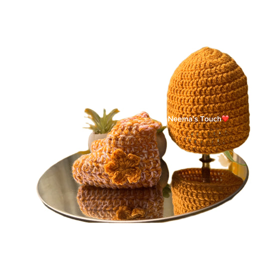 Handmade Dark Yellow Multicolour Boot Set